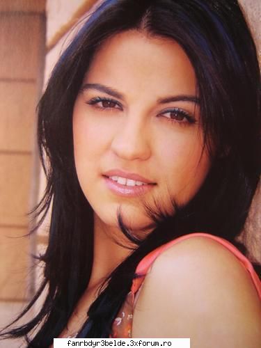 e suuuper ..... maite perroni